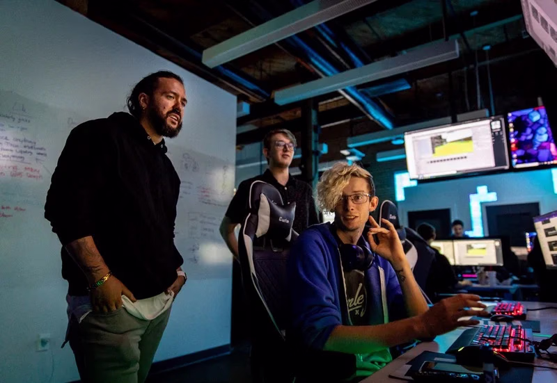 Devhouse team collaborating in the studio